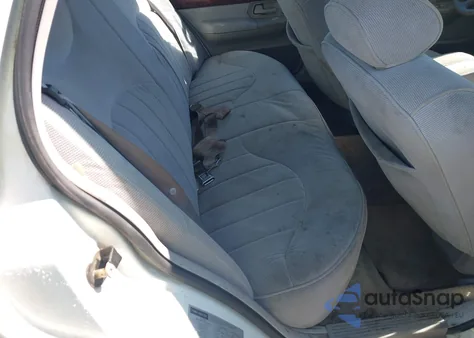 1997 Mercury Grand Marquis Gs z USA, uszkodzony, nr VIN 2MELM74W8VX629487